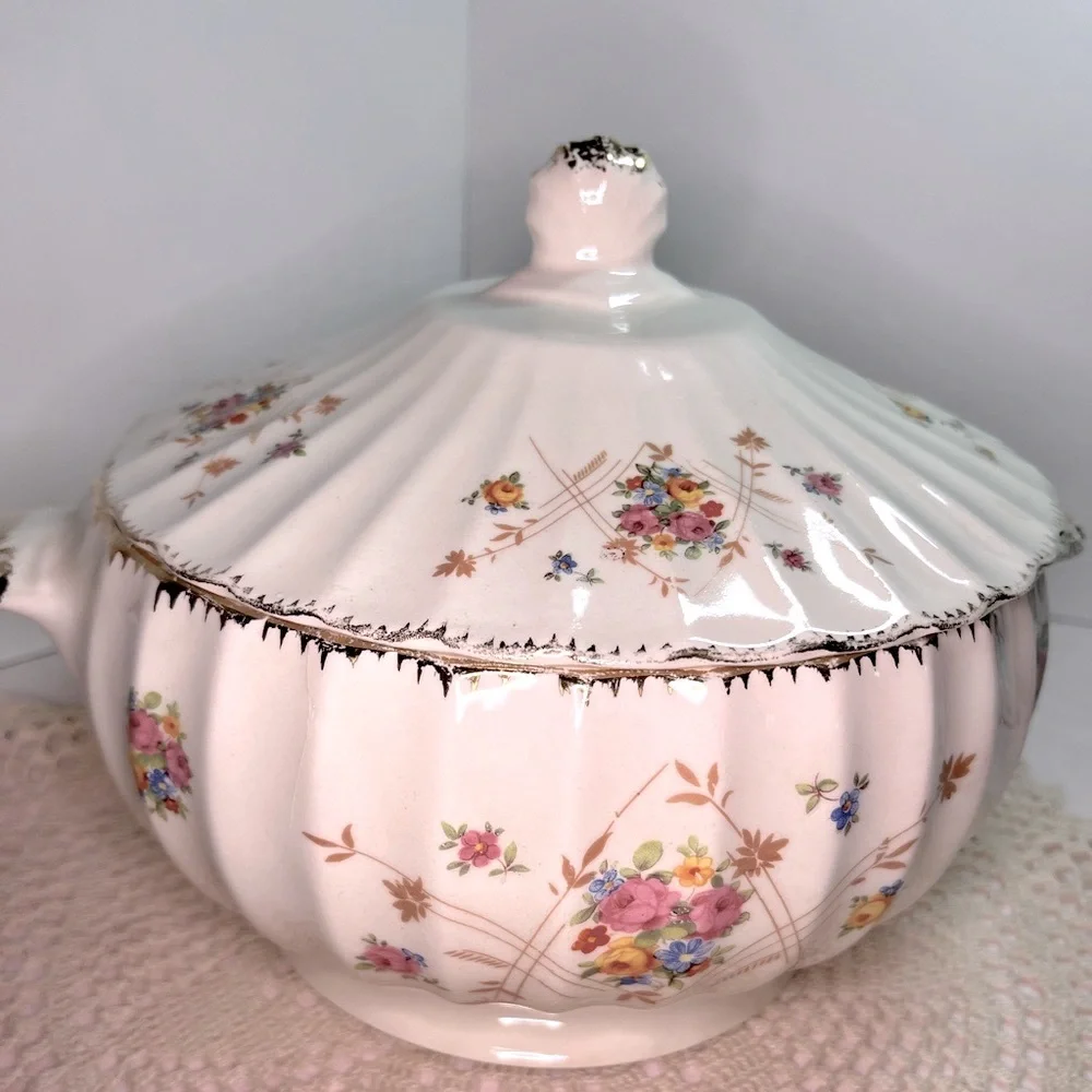Vintage Limoges New Princess bowl 8